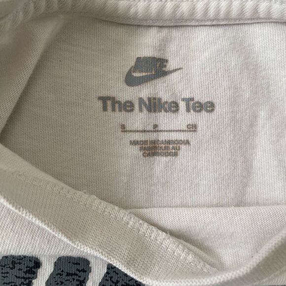 The Nike tee men S crewneck graphic print short sleeve white T-shirt men - Picture 6 of 10